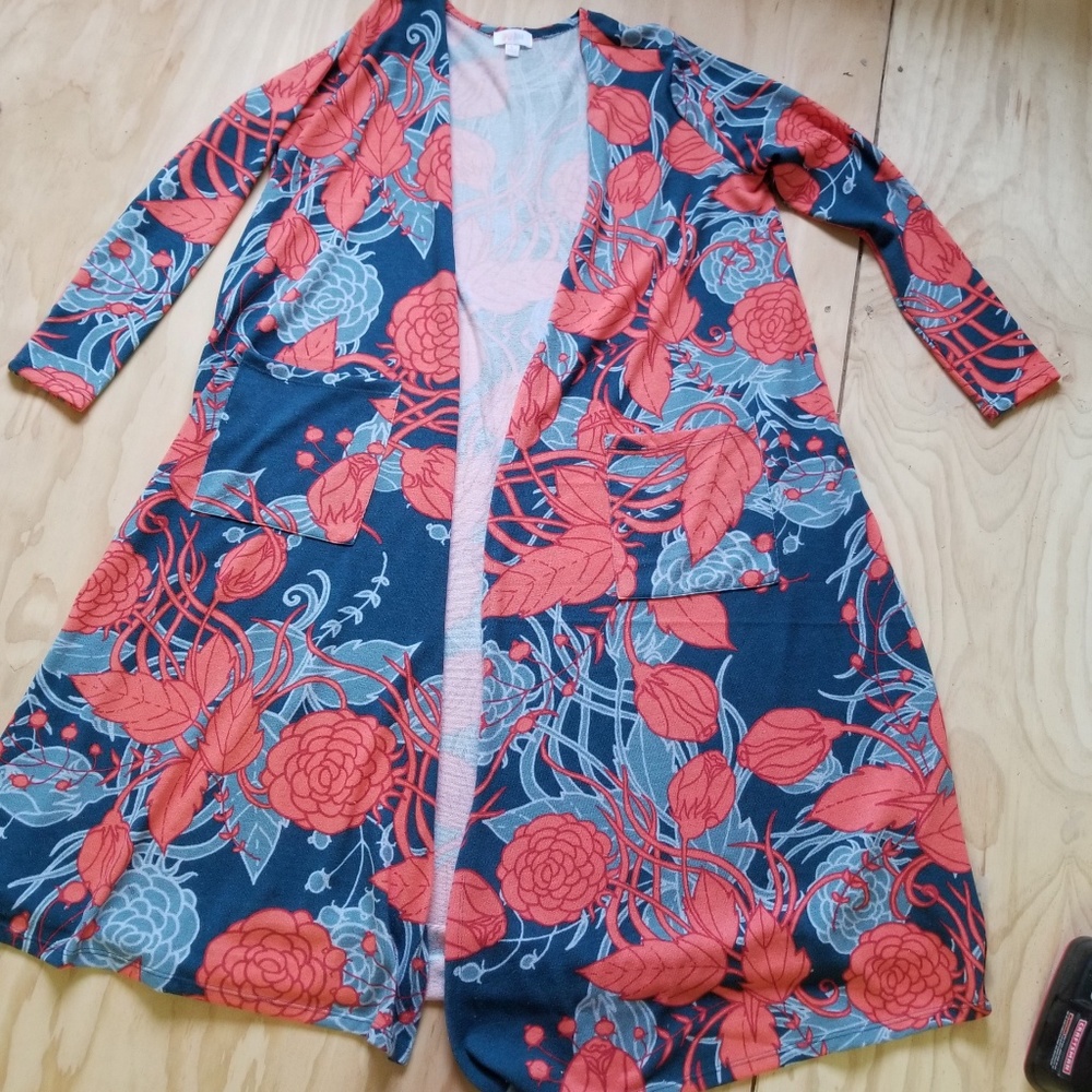 Floral LULAROE Sarah